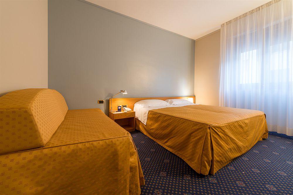 Hotel Terme วิตโตรีโอ เวเนโต ภายนอก รูปภาพ