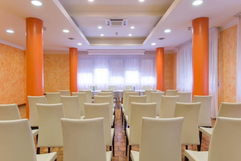Hotel Terme วิตโตรีโอ เวเนโต ภายนอก รูปภาพ